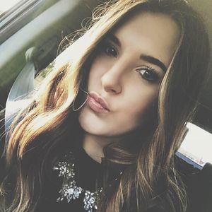 Meet your Posher, Halle